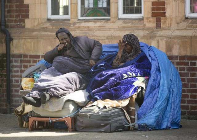 Біженці з Сомалі живуть на вулицях Лондона, відмовляючись від соціального житла (15 фото)