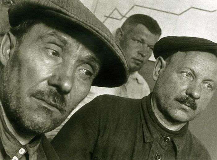 СРСР в 30-е і 40-і роки в знакових роботах Бориса Гнатовича (21 фото)