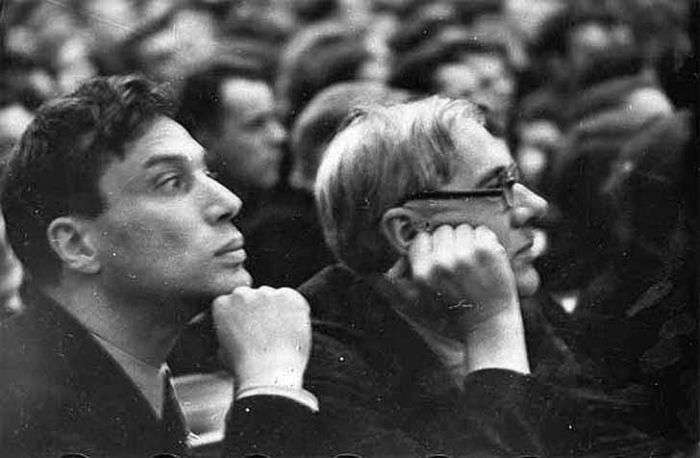 СРСР в 30-е і 40-і роки в знакових роботах Бориса Гнатовича (21 фото)