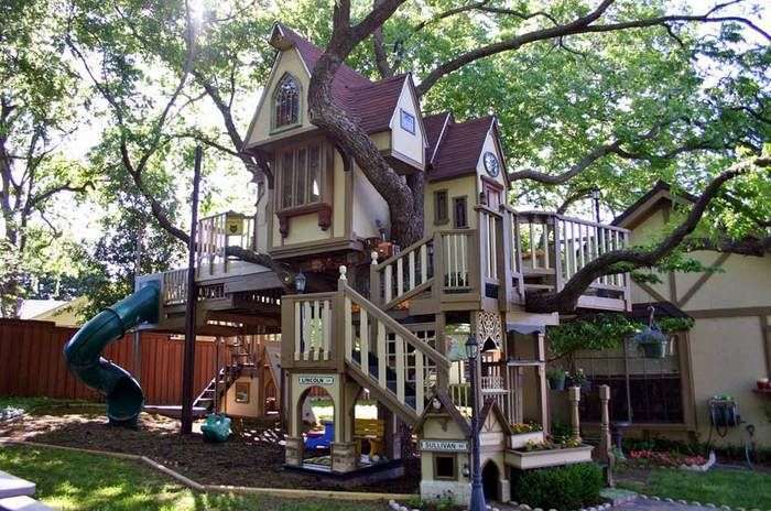 Незвичайний будиночок на дереві для онуків (10 фото)