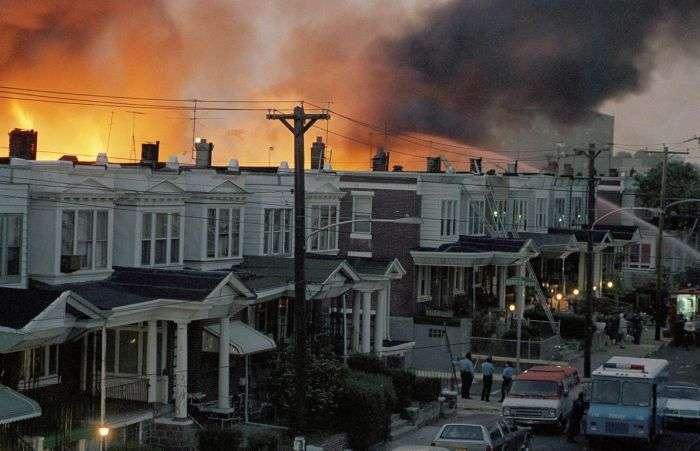 13 травня 1985 року - день, коли поліція США знищила цілий квартал міста (10 фото)