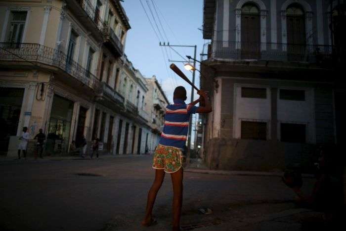 Повсякденне життя на Кубі (33 фото)