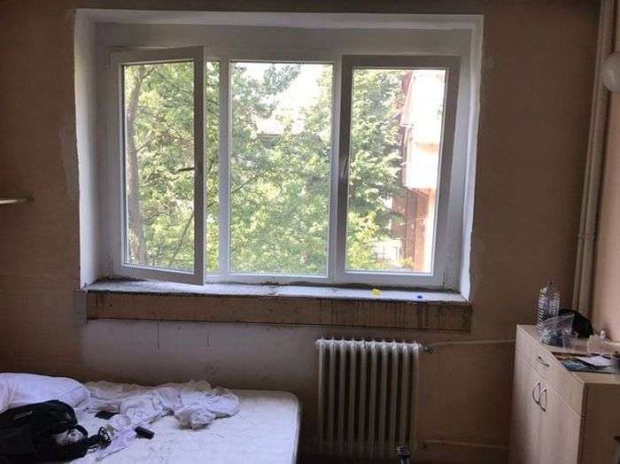Англійський вболівальник показав кімнату свого готелю в Скопє (5 фото)