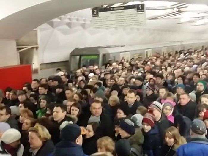 Колапс на станції метро «Тульська» в Москві (5 фото + відео)