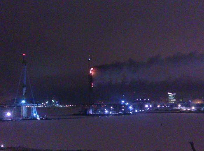 У Санкт-Петербурзі горить опора недобудованого мосту Західного швидкісного діаметра