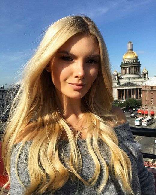 Чарівна Поліна Попова, яка представляла Росію на конкурсі «Міс Світу-2017» (20 фото)