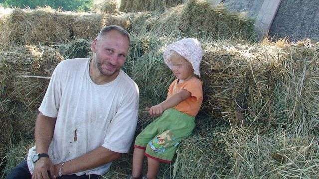Найнебезпечніший злочинець Європи протягом 10 років жив у Свердловській області життям звичайного фермера (9 фото)