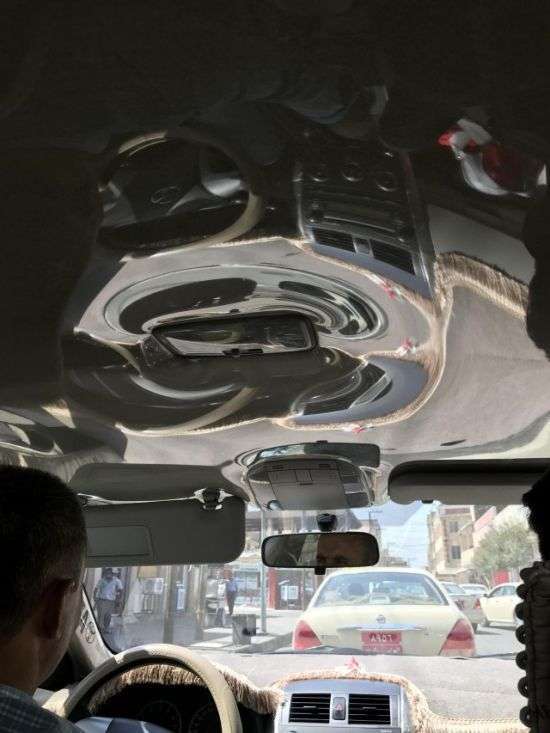 Це таксі в Багдаді буде завжди виглядати, як новий автомобіль (5 фото)