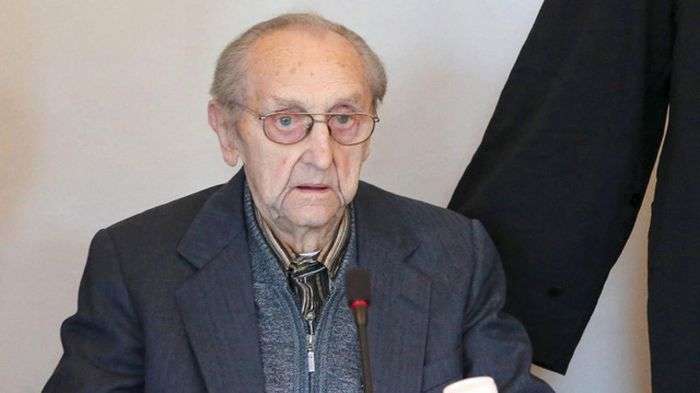 96-річного лікаря Освенцима Губерта Зафке не будуть судити з-за проблем зі здоровям (2 фото)
