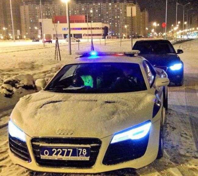 Автомобільний гумор на дорогах Росії (50 фото)
