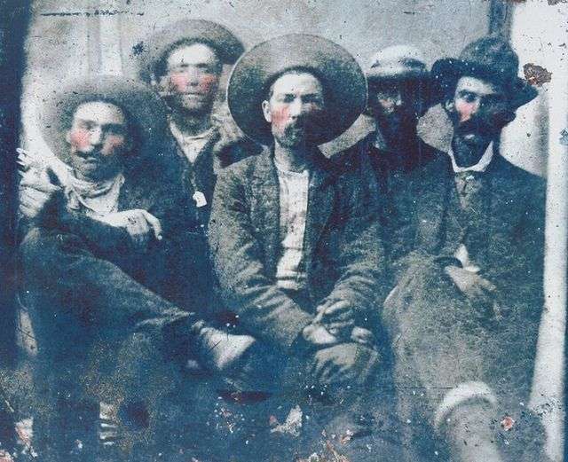 Куплена на барахолці фотографія, яка коштує мільйони доларів (фото)