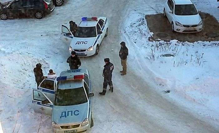 В Іжевську вагітна жінка відправиться під суд-за конфлікту з інспекторами ДАЇ (3 фото + відео)