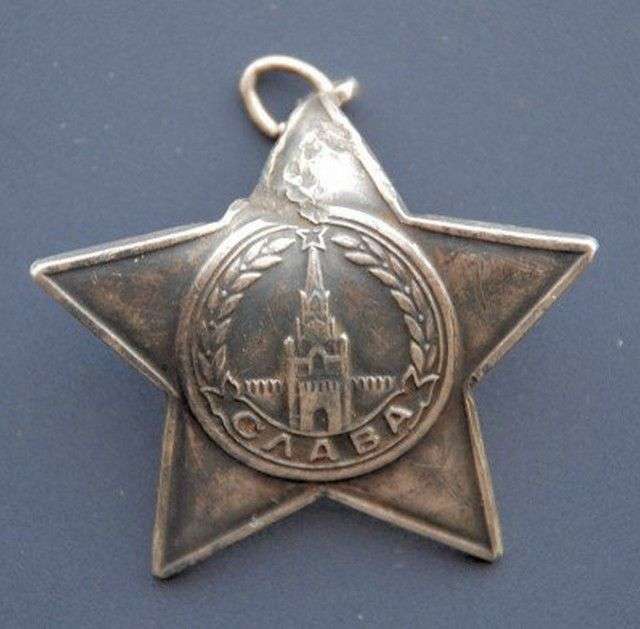 Нагороди, які врятували життя солдатів (22 фото)