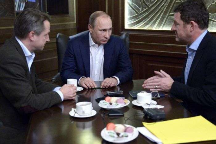 Викладене на сайті Кремля інтервю Путіна німецьким журналістам було позбавлене гострих питань (3 фото + текст)