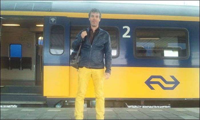 Одяг, що дозволяє злитися з навколишнім середовищем (25 фото)