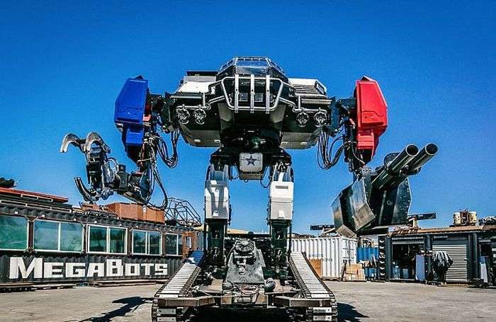 Компанія MegaBots представила бойового робота Eagle Prime (9 фото + відео)