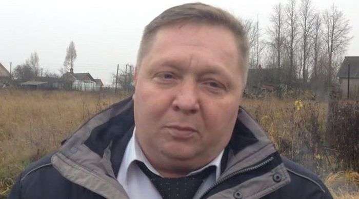 Чиновник цілий місяць жив на мінімальну зарплату (2 фото)