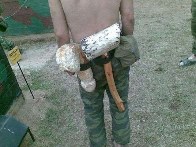 Приколи з армії (22 фото)