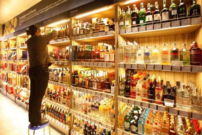 Як довго сліди різних речовин зберігаються в організмі людини (10 фото)