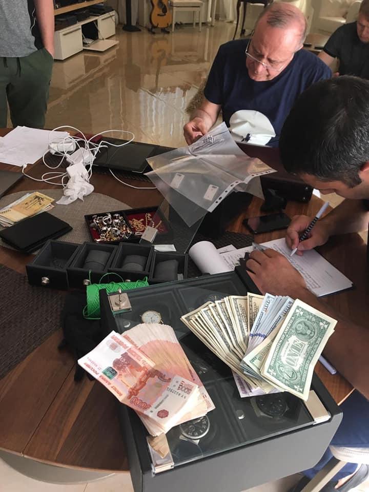 Задержали замгубернатора Ростовской области Сергея Сидаша Всячина