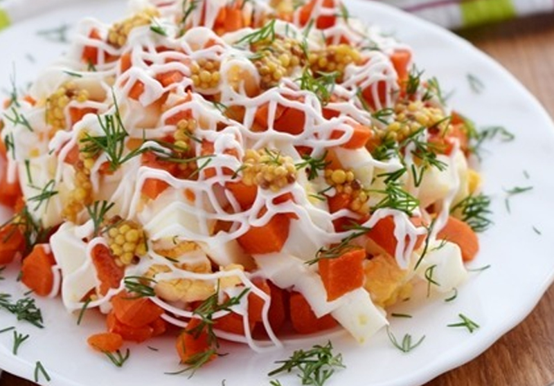 Рецепт салата из моркови и яиц Кулинария,Закуски,Морковь,Овощи,Продукты,Салаты,Яйца