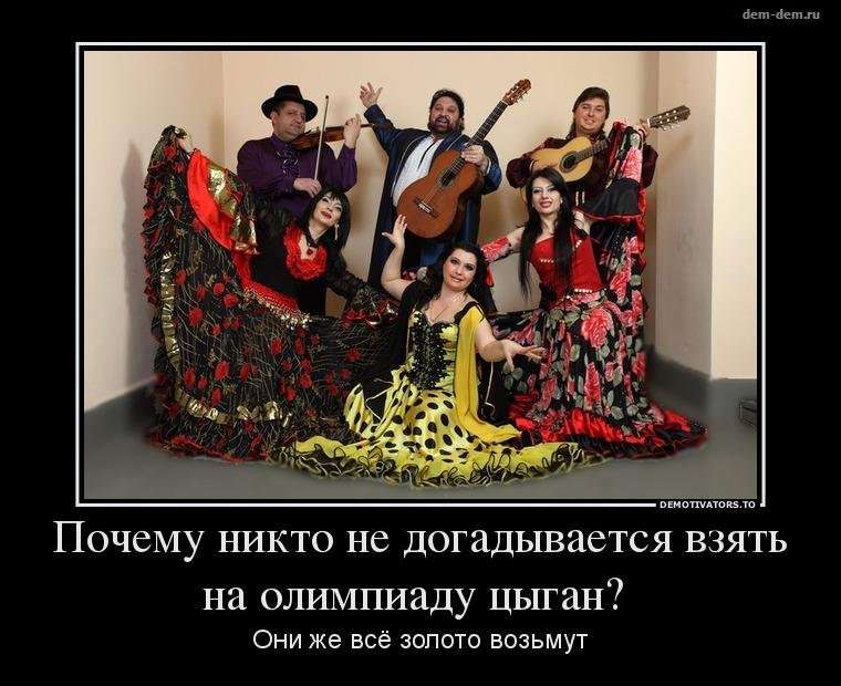 Девушка раздевается у себя в квартире. Сняла платье, лифчик, трусики, стала смотреть на себя в зеркало... весёлые, прикольные и забавные фотки и картинки, а так же анекдоты и приятное общение