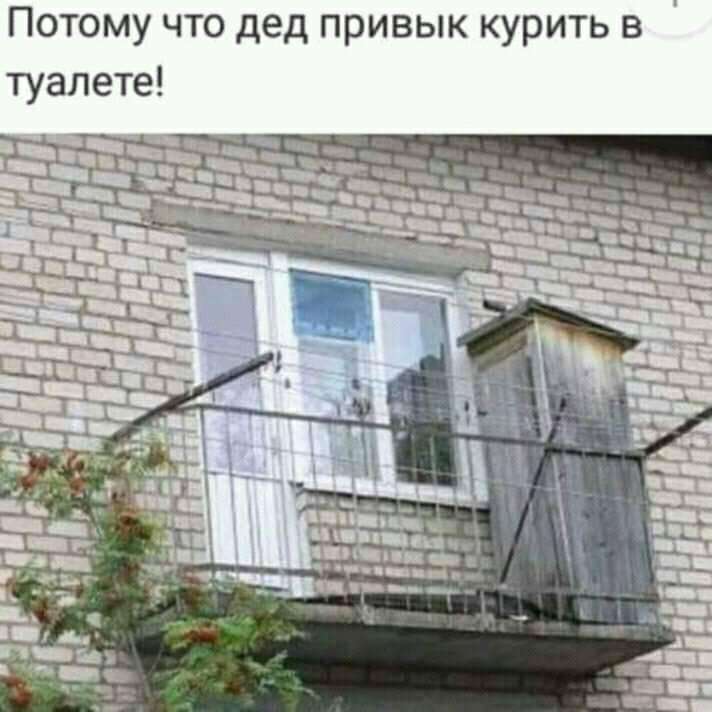Девушка раздевается у себя в квартире. Сняла платье, лифчик, трусики, стала смотреть на себя в зеркало... весёлые, прикольные и забавные фотки и картинки, а так же анекдоты и приятное общение
