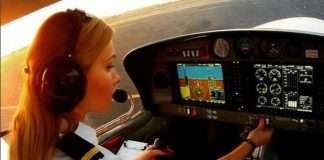 Пілот Мішель Гурис та яскраві фото з її подорожей (23 фото)