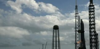 Задержка миссии на Марс: плохая погода и закрытие правительства вынуждают «Блю Ориджин» изменить планы