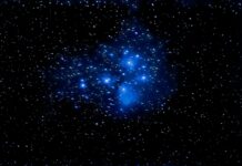 Les Pléiades : un amas d’étoiles brillantes, juste la pointe d’un iceberg stellaire