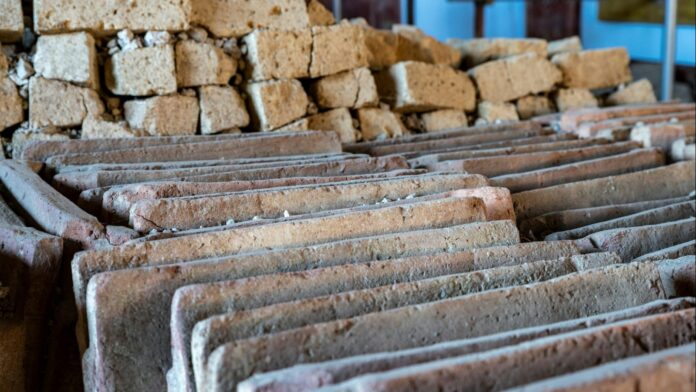 c6507034-d871-41e3-b648-912d7e6f6d86