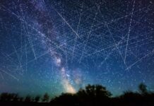 Starlink стикається з 300 000 ризиками зіткнень у 2025 році