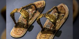 Les sandales de Toutankhamon : les chaussures de pouvoir d’un pharaon