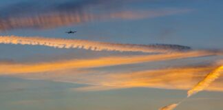 Lety s průvodcem AI snižují v hlavním testu kondenzační stopy o více než 11 %