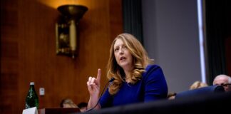 The Wellness-to-Power Pipeline: Bagaimana Influencer Membentuk Kesehatan Masyarakat