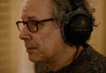 Соціальні мережі та підлітковий суїцид у документальному фільмі “Моллі проти машин”