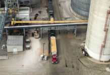 Administracja Trumpa znosi ograniczenia dotyczące letniej benzyny, aby walczyć z rosnącymi cenami