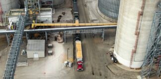 Administração Trump suspende regras sobre poluição atmosférica para gasolina de verão para combater o aumento dos preços