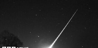 Striscia luminosa di meteoriti nei cieli dell’Inghilterra settentrionale