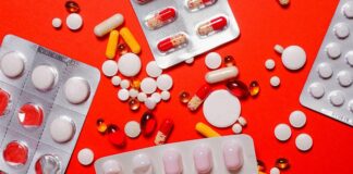 Un teléfono inteligente y un resplandor: una nueva prueba de bajo costo detecta la contaminación por antibióticos