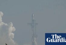 SpaceX знову проходить шлях крізь небеса